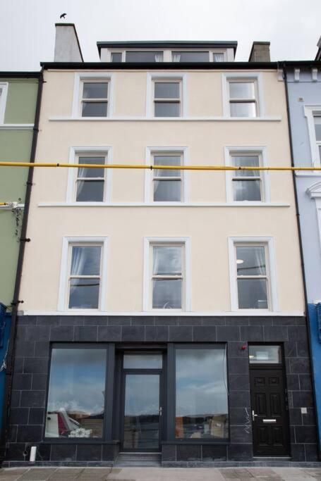 Unit 2 Island View Apartments With Stunning Harbour View Cobh Exterior photo